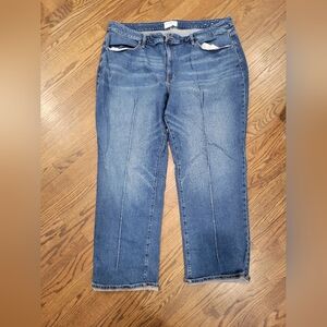 Mid-rise relaxed straight jeans